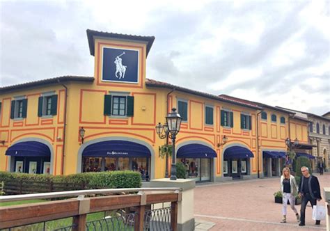 designer outlets in florence.